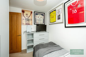 Photo 17- click for photo gallery